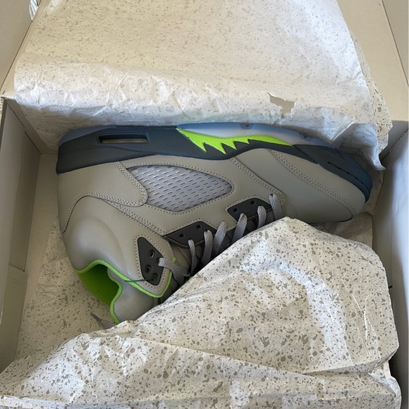 ❌SOLD❌ Air Jordan Retro 5 “Green Bean” sneakers, M13, New in Box - Picture 10 of 10